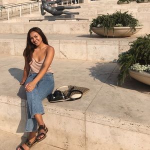 Meet your Posher, Rebecca